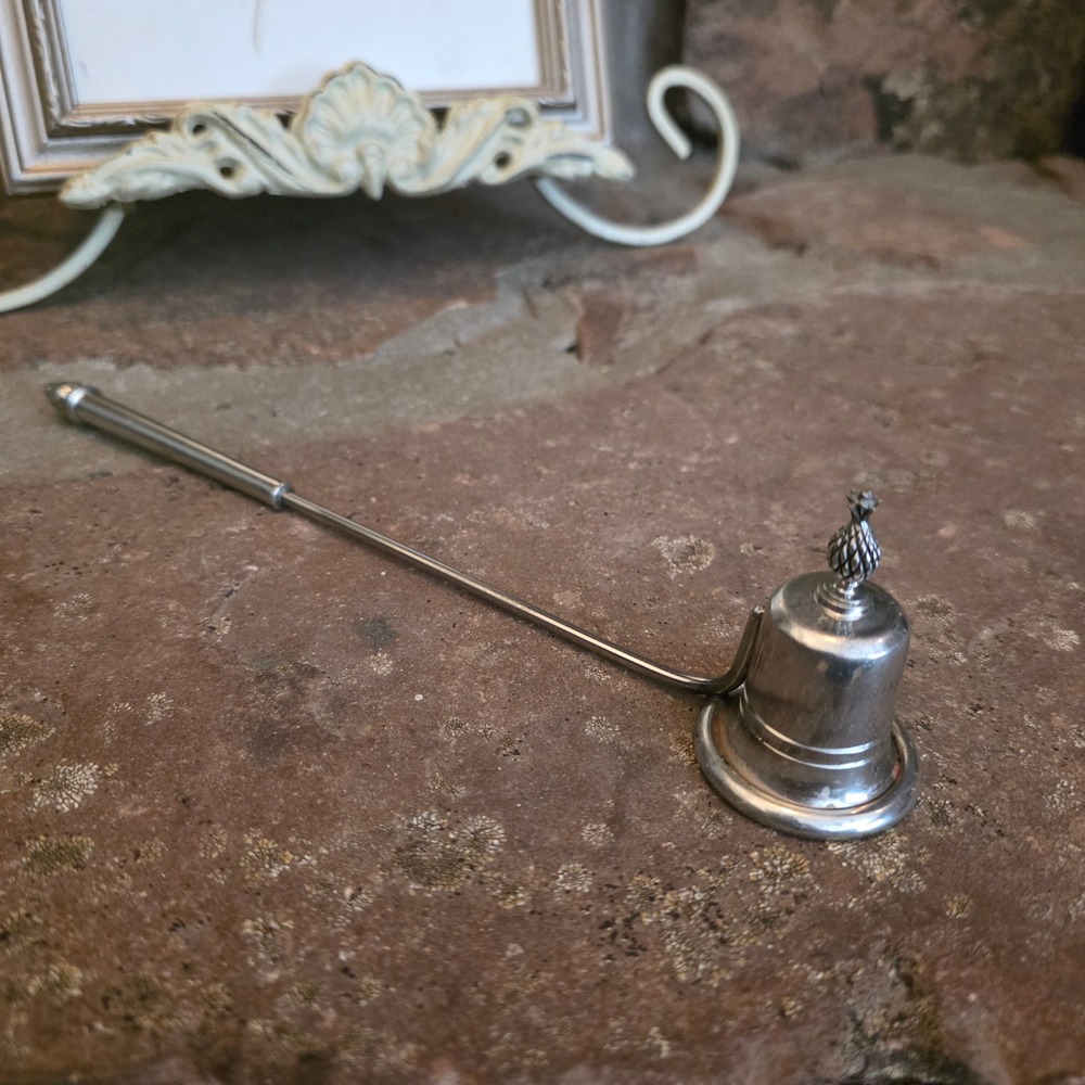 Vintage Silver Tone Pineapple Finial Candle Snuffer Long Handle Extinguisher